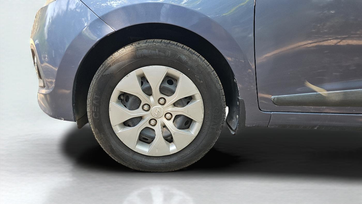2014 Hyundai Xcent S 1.2, Petrol, Manual, 34,847 km, Left Rear Wheel