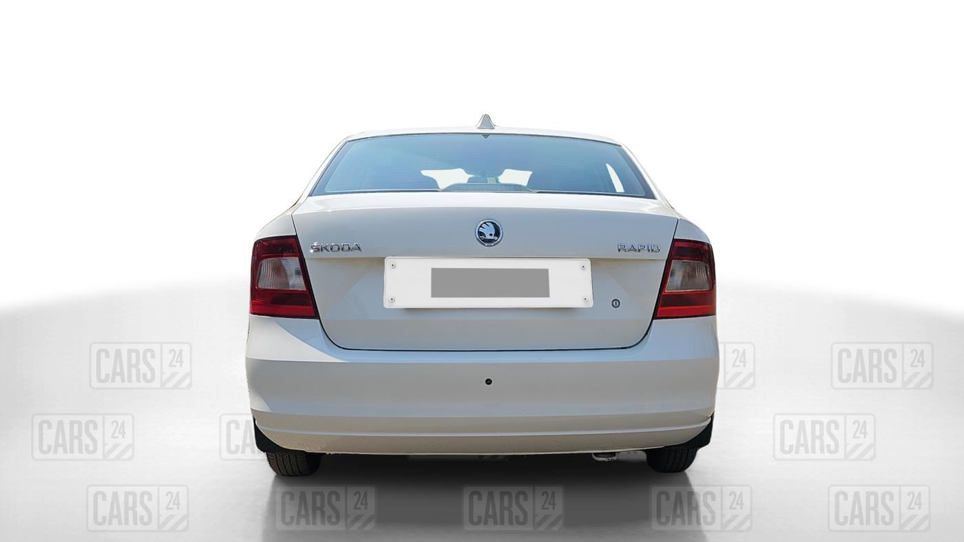 2013 Skoda Rapid AMBITION 1.6 TDI CR MT, Diesel, Manual, 63,229 km, Back/Rear