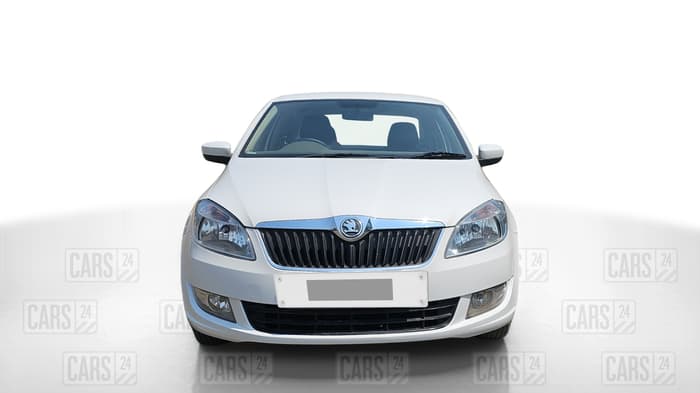 2013 Skoda Rapid AMBITION 1.6 TDI CR MT, Diesel, Manual, 63,229 km, Front