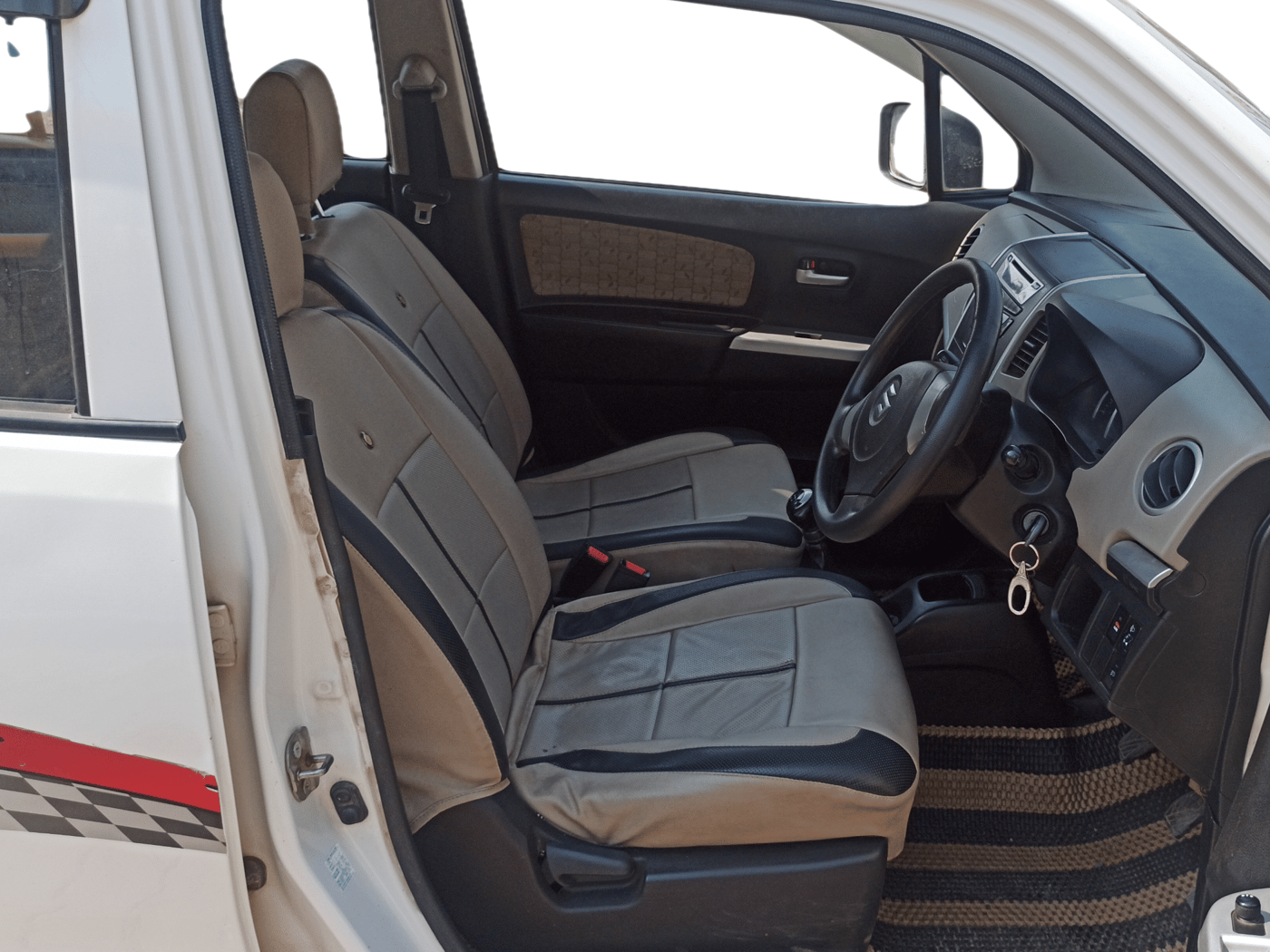2016 Maruti Wagon R 1.0 VXI, Petrol, Manual, 92,738 km, Right Side Front Door Cabin