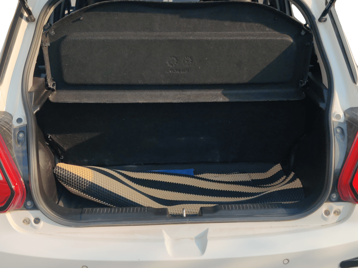 2022 Maruti Swift VXI, Petrol, Manual, 49,268 km, Boot Inside