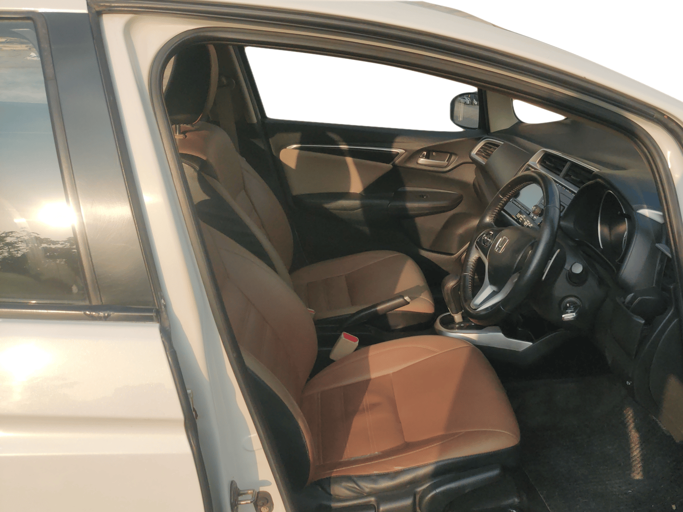 2018 Honda Jazz 1.2L I-VTEC S AT, Petrol, Automatic, 84,897 km, Right Side Front Door Cabin