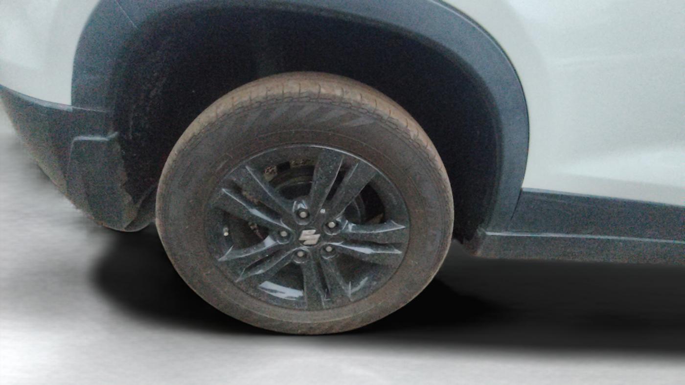 2019 Maruti Vitara Brezza ZDI PLUS, Diesel, Manual, 75,372 km, Right Rear Wheel