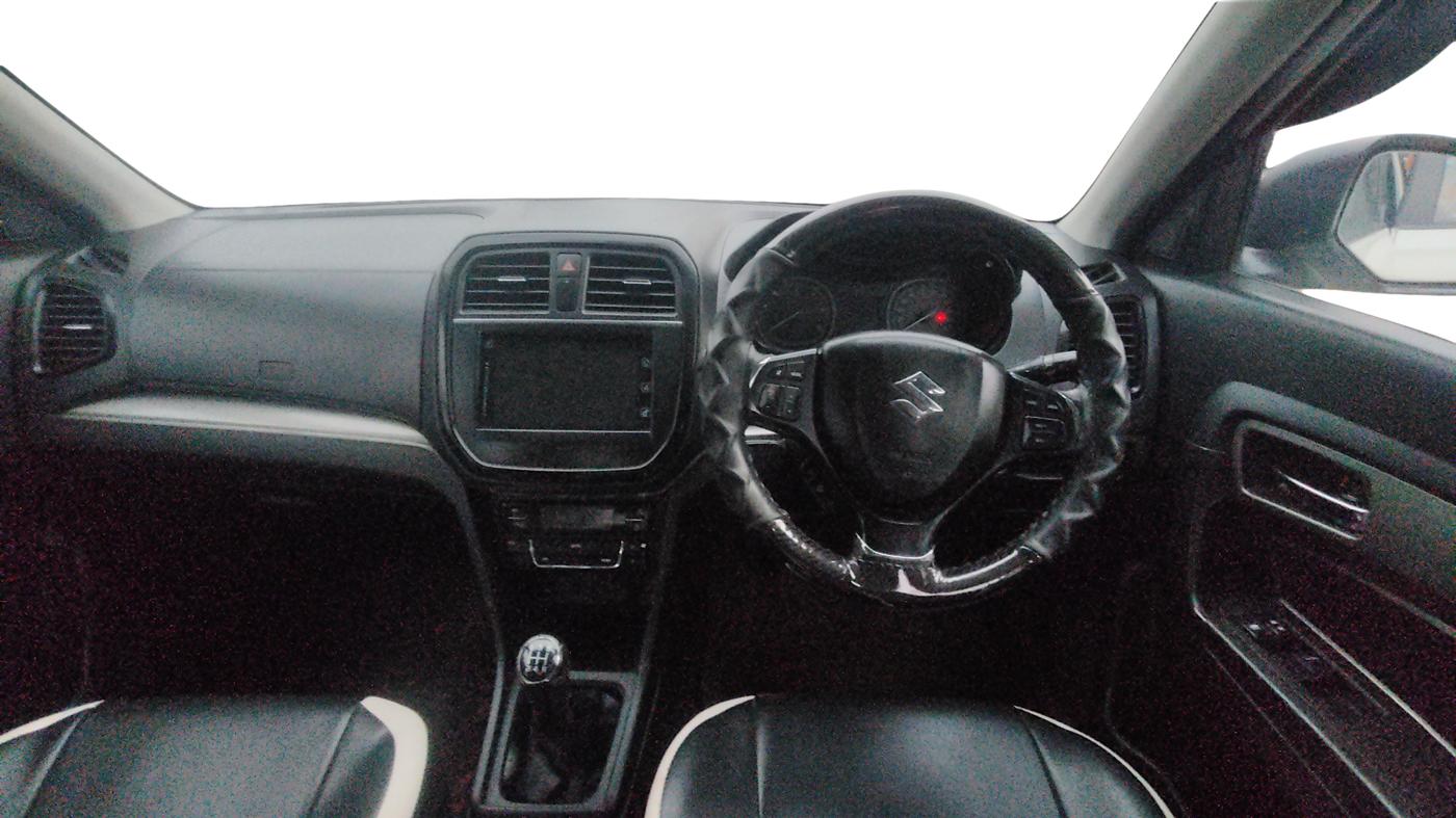2019 Maruti Vitara Brezza ZDI PLUS, Diesel, Manual, 75,372 km, Dashboard