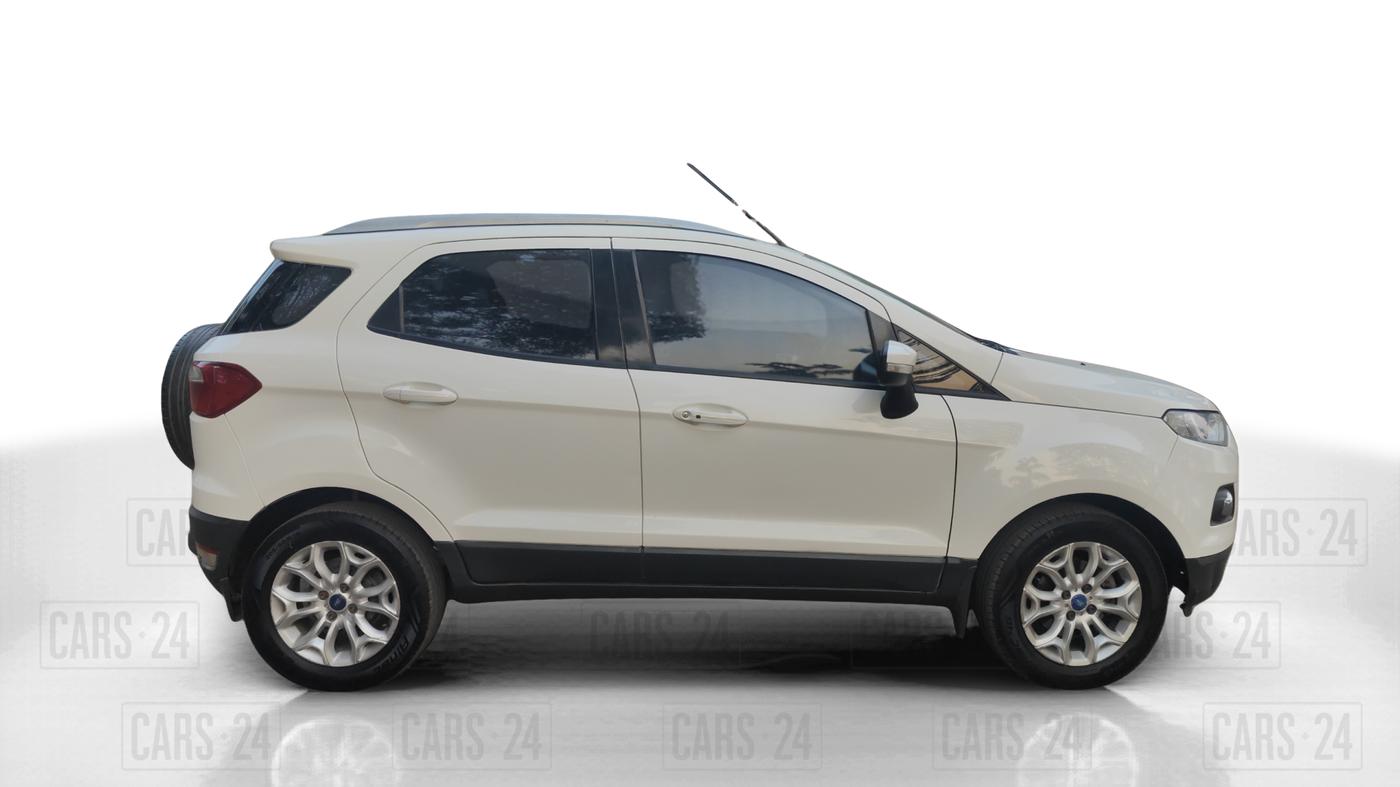 2016 Ford Ecosport TITANIUM 1.5L DIESEL, Diesel, Manual, 1,11,400 km, Right Side View
