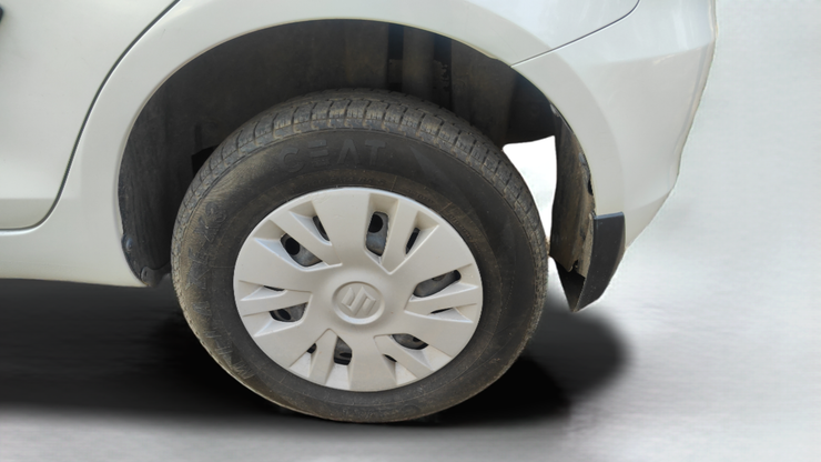 2013 Maruti Swift VDI, Diesel, Manual, 66,913 km, Left Rear Wheel