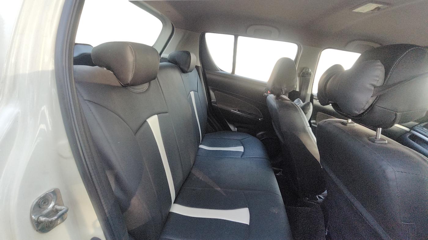 2013 Maruti Swift VDI, Diesel, Manual, 66,913 km, Right Side Rear Door Cabin