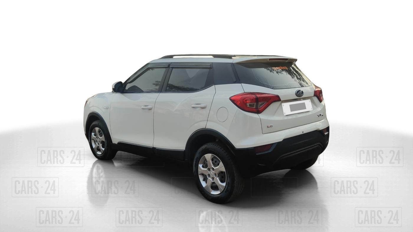 2019 Mahindra XUV300 W6 1.5 DIESEL, Diesel, Manual, 81,460 km, Left Back Diagonal