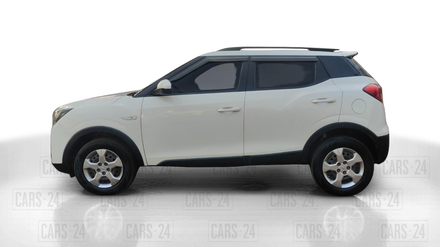2019 Mahindra XUV300 W6 1.5 DIESEL, Diesel, Manual, 81,460 km, Left Side