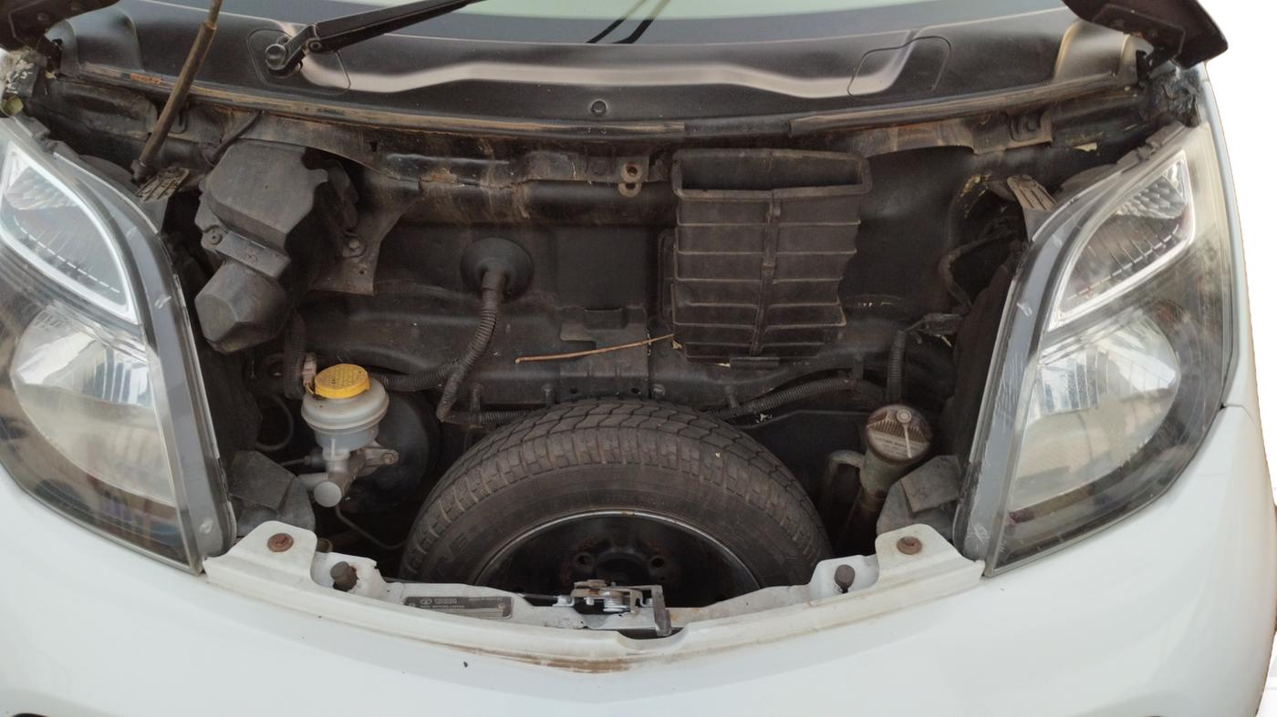 2016 Tata Nano TWIST XTA, Petrol, Automatic, 54,500 km, Open Bonnet