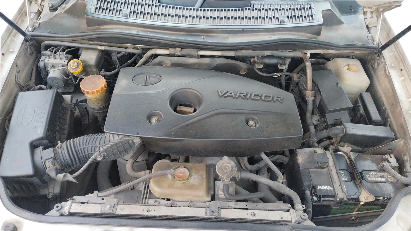 2019 Tata Safari Storme 2.2 EX 4X2, Diesel, Manual, 89,005 km, Open Bonnet