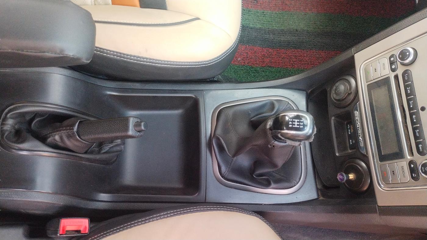 2019 Tata Safari Storme 2.2 EX 4X2, Diesel, Manual, 89,005 km, Gear Lever