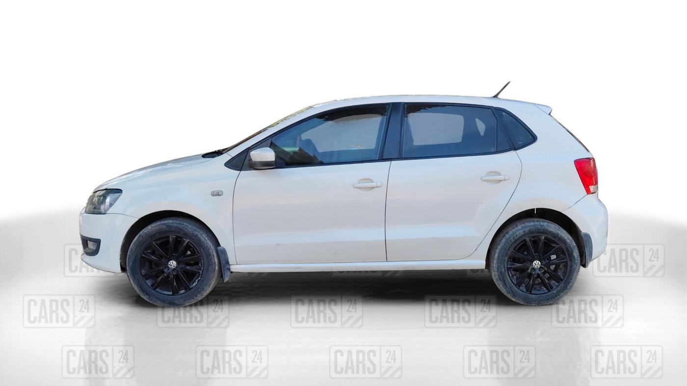 2013 Volkswagen Polo COMFORTLINE 1.2L, Diesel, Manual, 84,992 km, Left Side