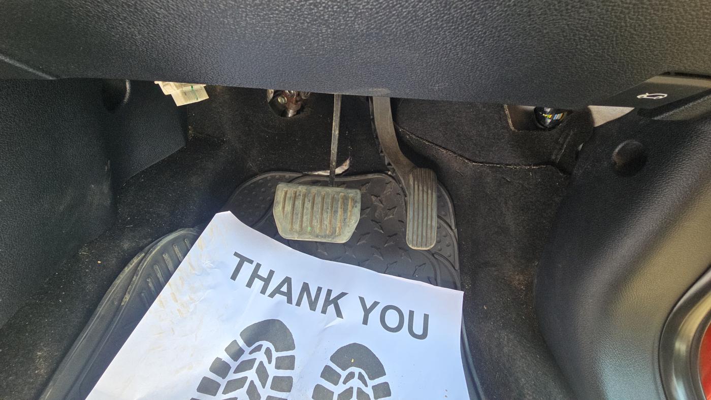 2022 Tata Harrier XZA 2.0L, Diesel, Automatic, 55,000 km, Pedals