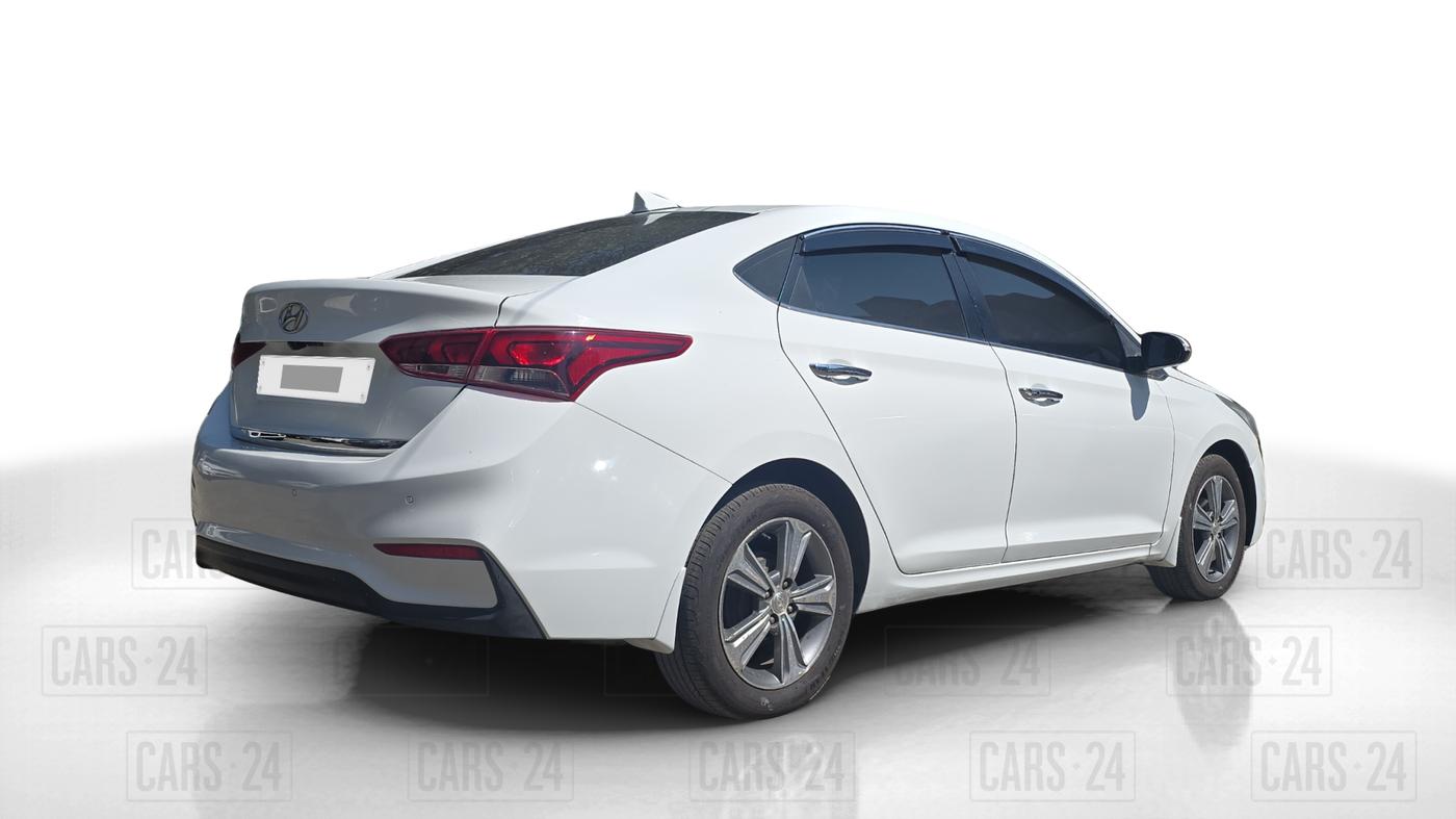 2017 Hyundai Verna 1.6 SX (O) CRDI MT, Diesel, Manual, 79,000 km, Right Back Diagonal