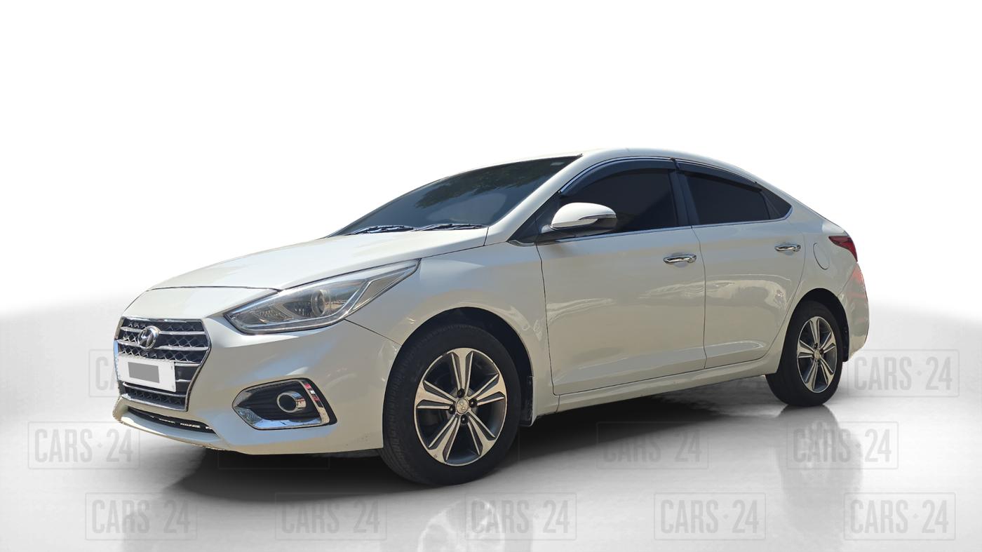 2017 Hyundai Verna 1.6 SX (O) CRDI MT, Diesel, Manual, 79,000 km, Left Front Diagonal