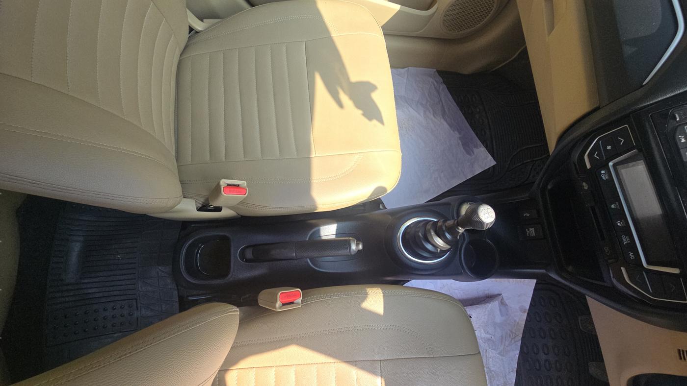 2017 Honda Amaze 1.2L I-VTEC S, Petrol, Manual, 53,647 km, Gear Lever
