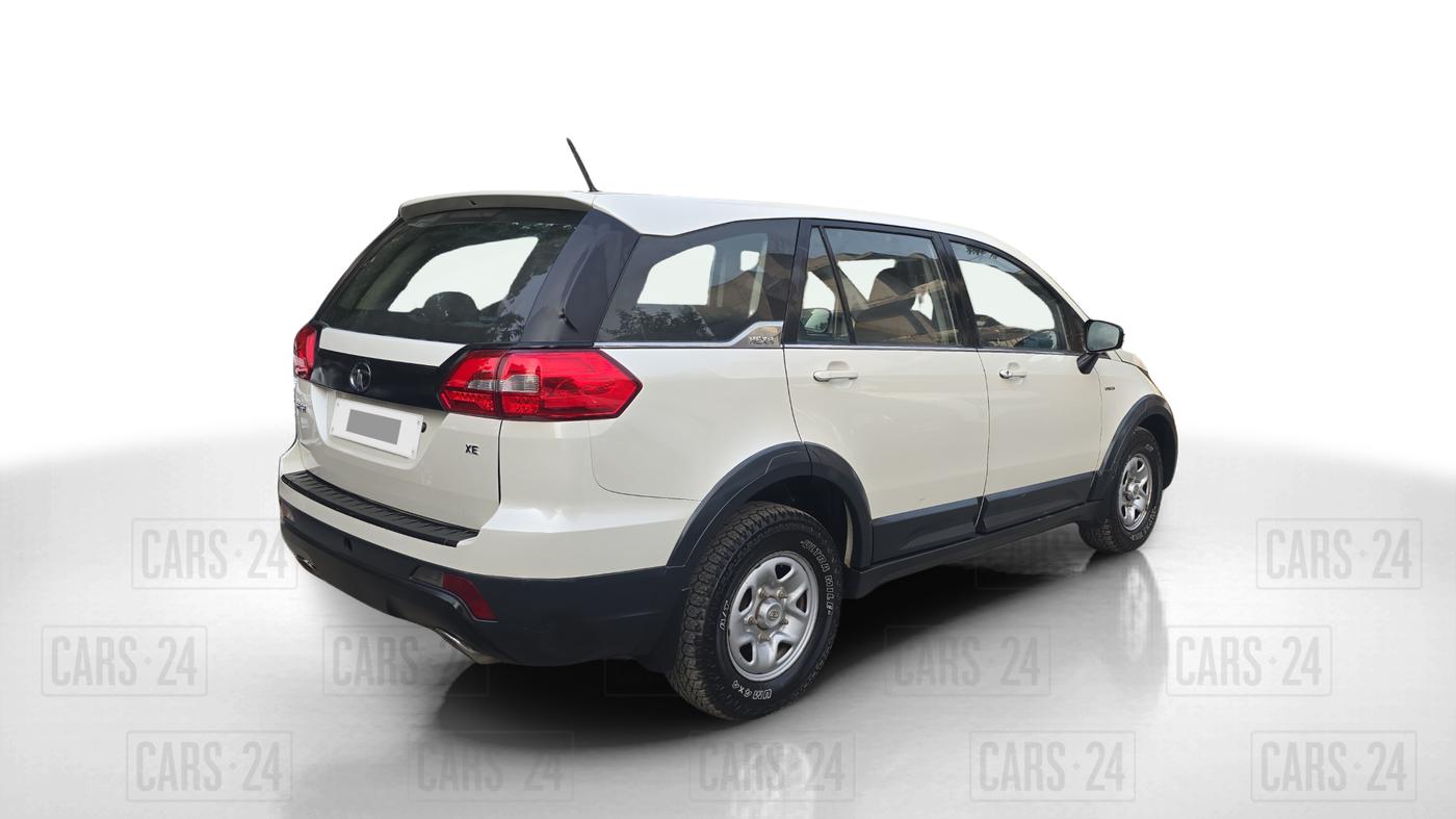 2017 Tata Hexa XE 4X2 7 STR, Diesel, Manual, 94,000 km, Right Back Diagonal
