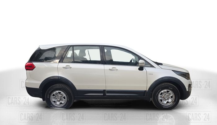 2017 Tata Hexa XE 4X2 7 STR, Diesel, Manual, 94,000 km, Right Side View