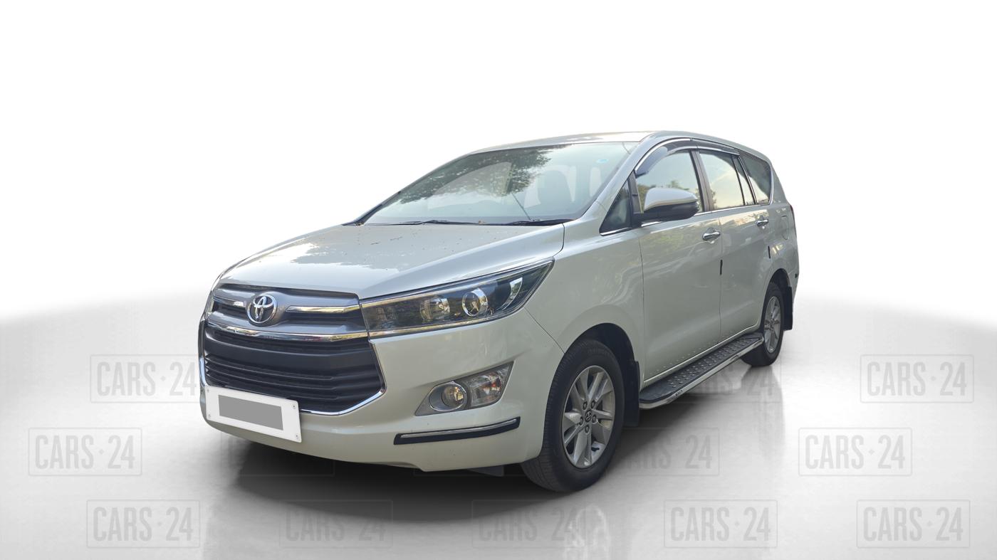 2018 Toyota Innova Crysta 2.4 VX 8 STR, Diesel, Manual, 69,000 km, Left Front Diagonal