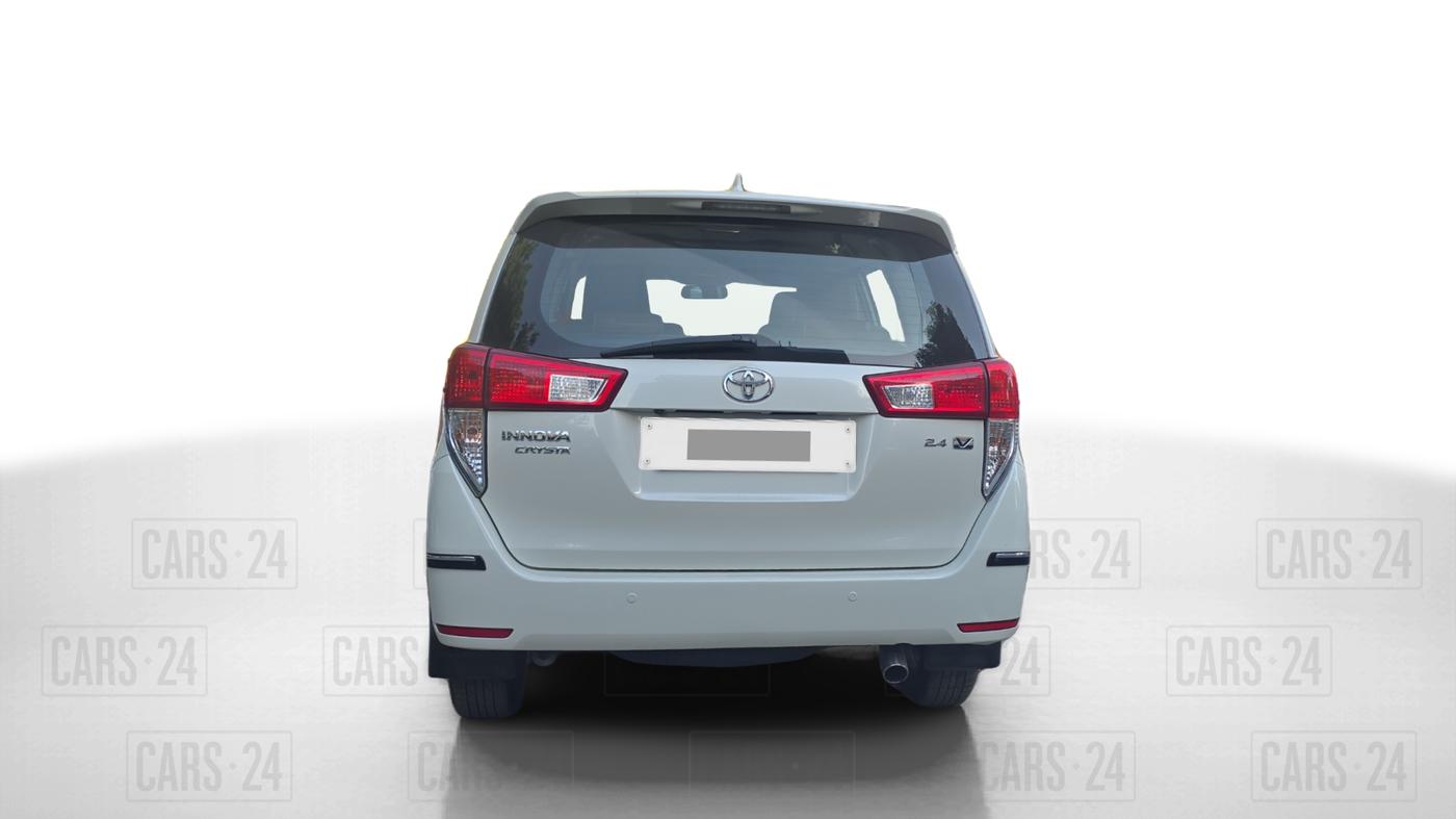 2018 Toyota Innova Crysta 2.4 VX 8 STR, Diesel, Manual, 69,000 km, Back/Rear