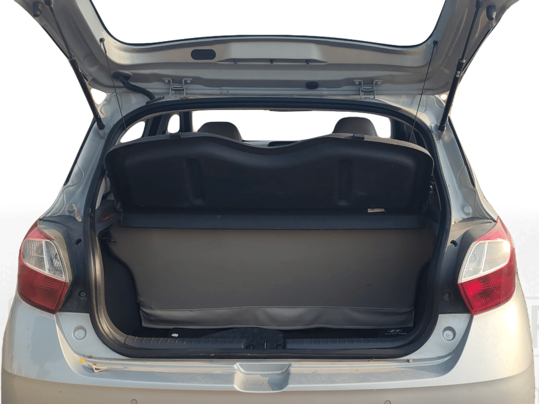 2022 Hyundai GRAND I10 NIOS SPORTZ 1.2 KAPPA VTVT, Petrol, Manual, 42,958 km, Boot Inside