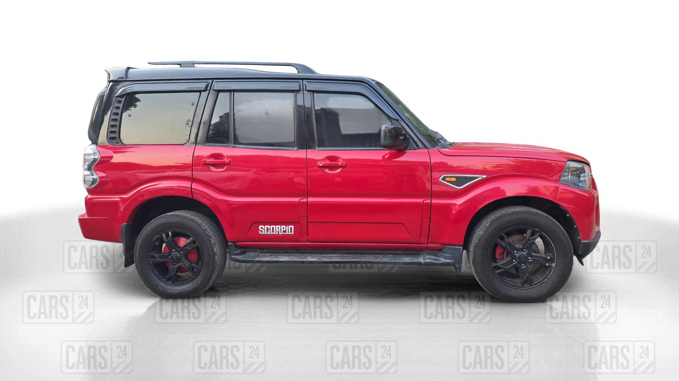 2017 Mahindra Scorpio S10 2WD INTELLI-HYBRID, Diesel, Manual, 1,01,315 km, Right Side View