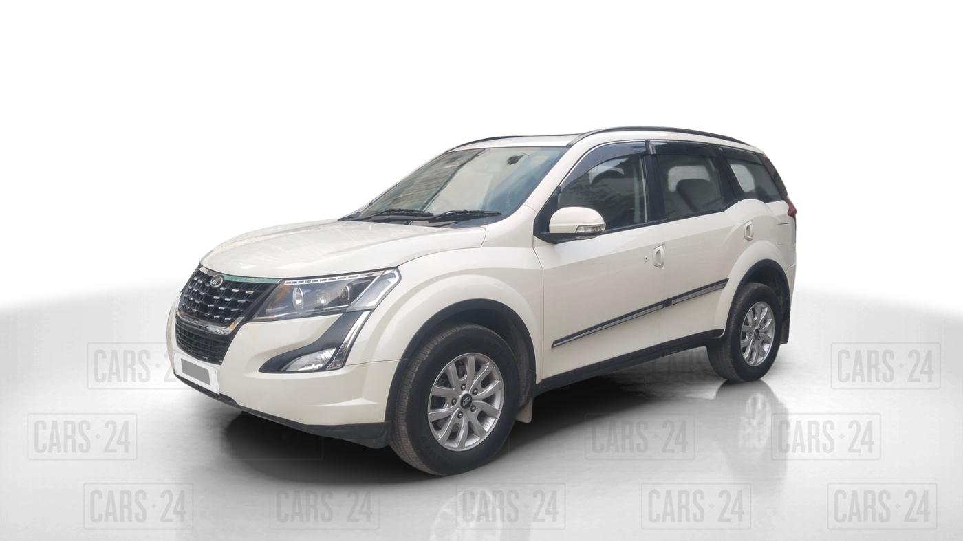 2020 Mahindra XUV500 W9, Diesel, Manual, 67,763 km, Left Front Diagonal