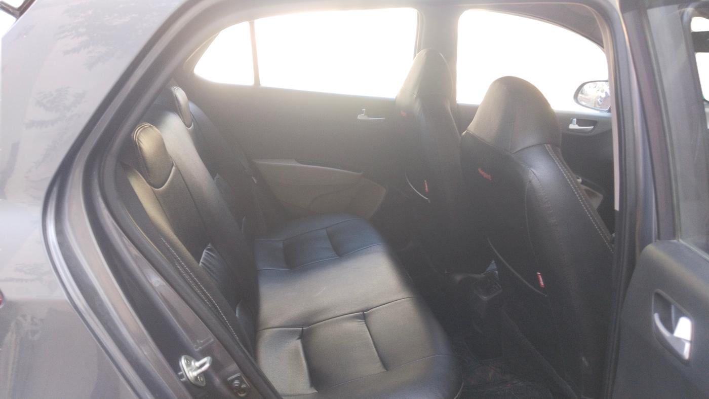 2018 Hyundai Grand i10 SPORTZ 1.2 KAPPA VTVT, Petrol, Manual, 60,303 km, Right Side Rear Door Cabin