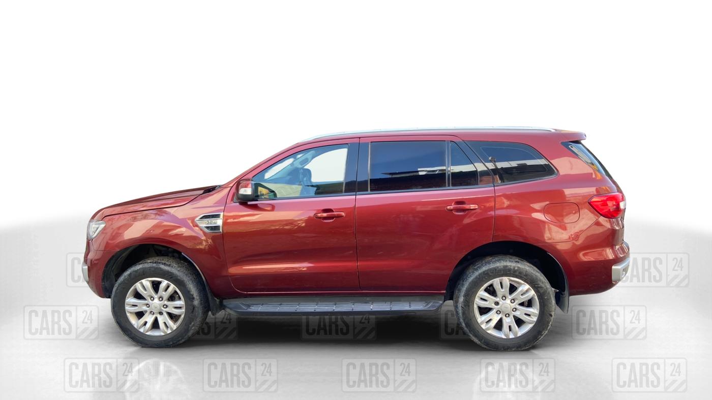 2016 Ford Endeavour TREND 3.2 4X4 AT, Diesel, Automatic, 85,619 km, Left Side