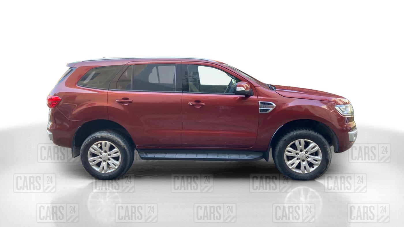 2016 Ford Endeavour TREND 3.2 4X4 AT, Diesel, Automatic, 85,619 km, Right Side View
