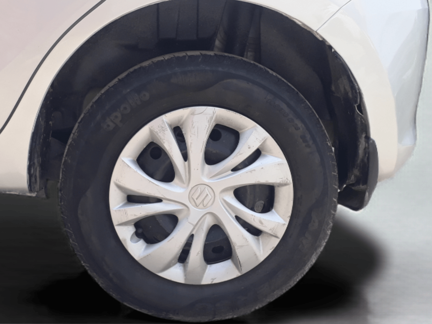 2019 Maruti Swift VXI, Petrol, Manual, 57,354 km, Left Rear Wheel