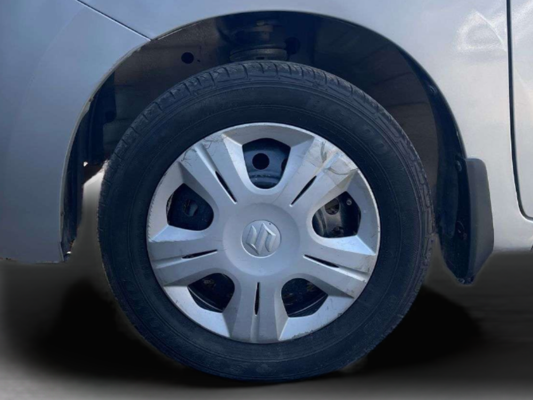 2018 Maruti Wagon R 1.0 VXI, Petrol, Manual, 52,000 km, Left Front Wheel