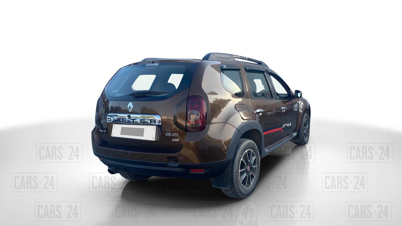2015 Renault Duster 110 PS RXZ 4X4 MT DIESEL, Diesel, Manual, 74,640 km, Right Back Diagonal