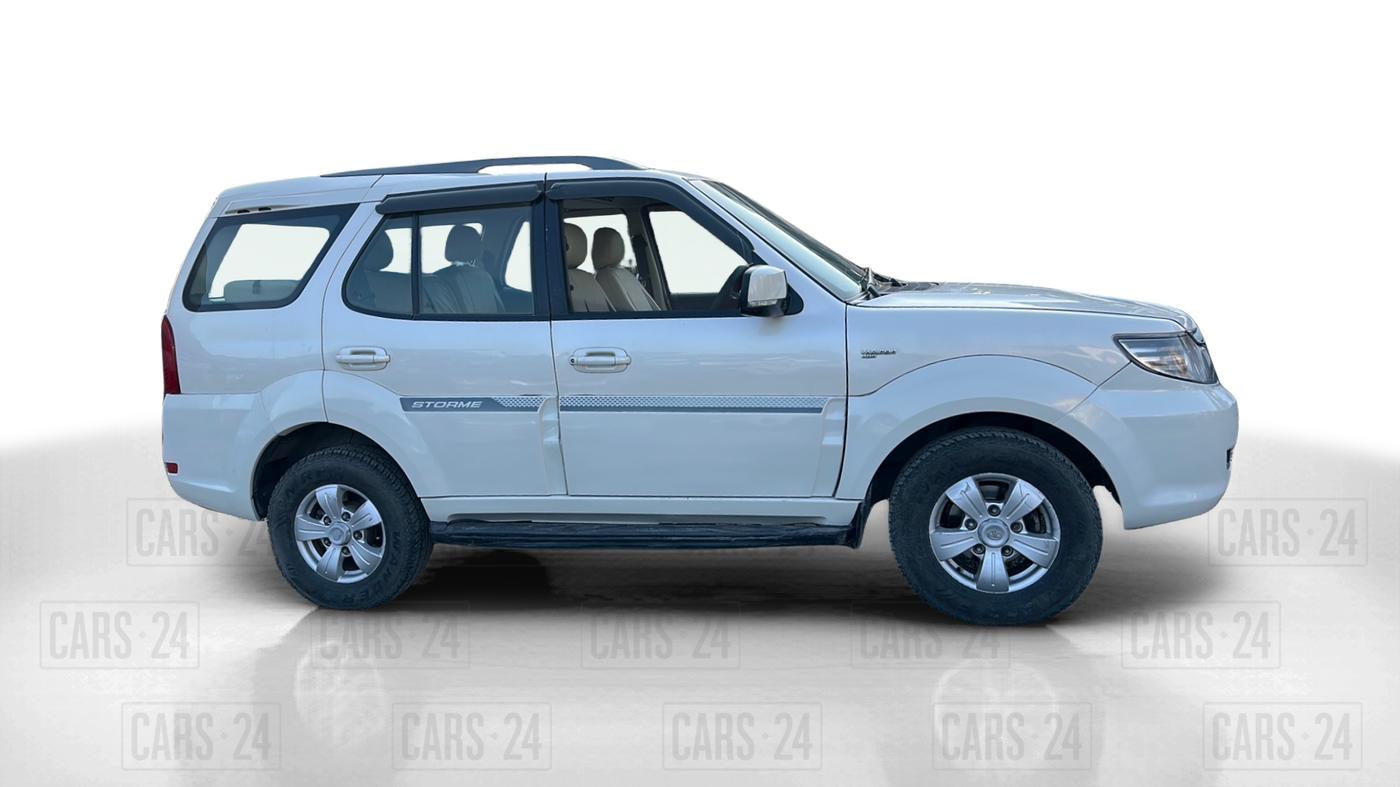 2018 Tata Safari Storme 2.2 VX 4X2, Diesel, Manual, 85,000 km, Right Side View