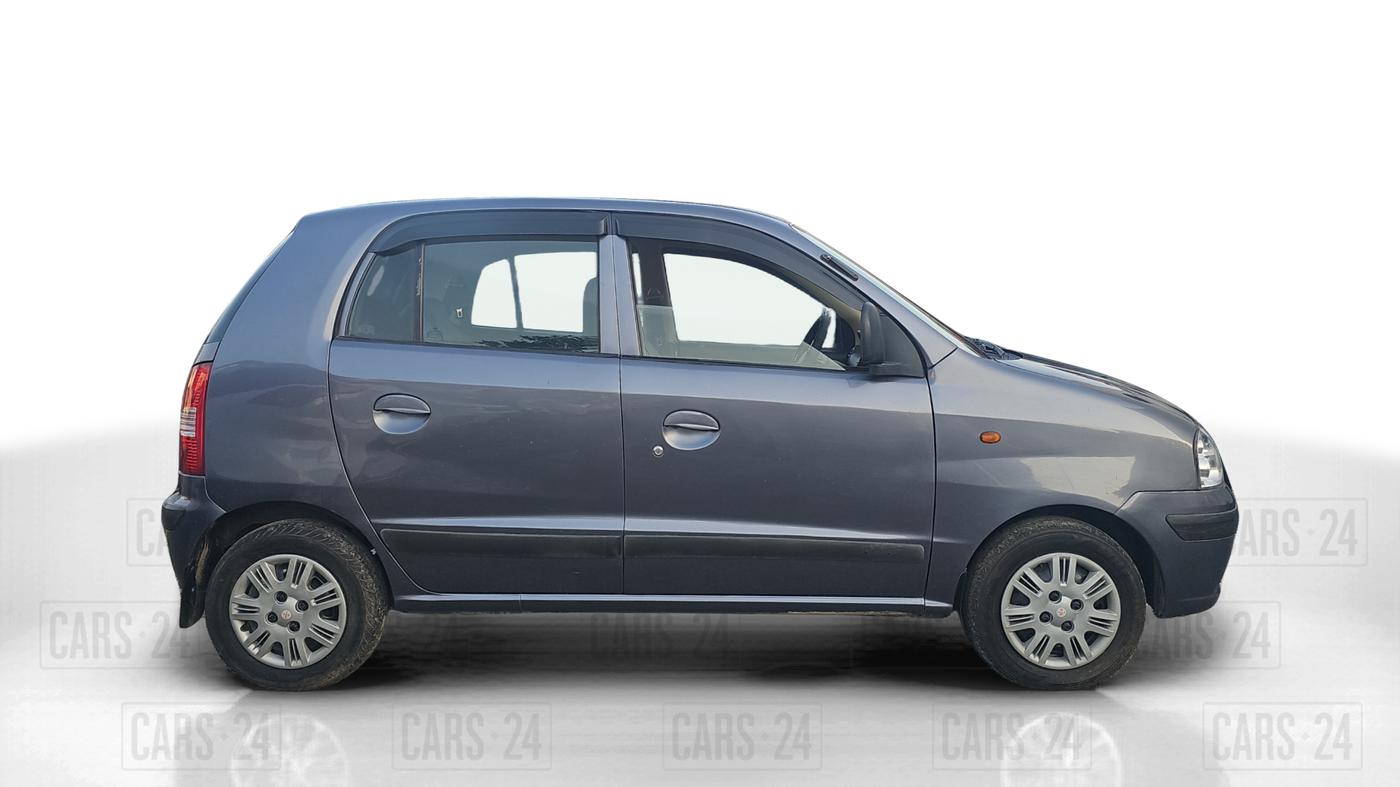 2011 Hyundai Santro Xing GL, Petrol, Manual, 77,000 km, Right Side View