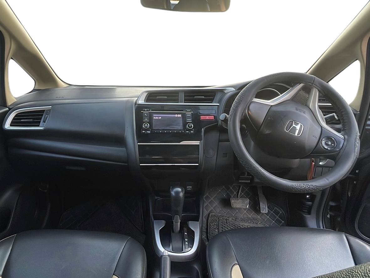 2015 Honda Jazz 1.2L I-VTEC V AT, Petrol, Automatic, 58,000 km, Dashboard