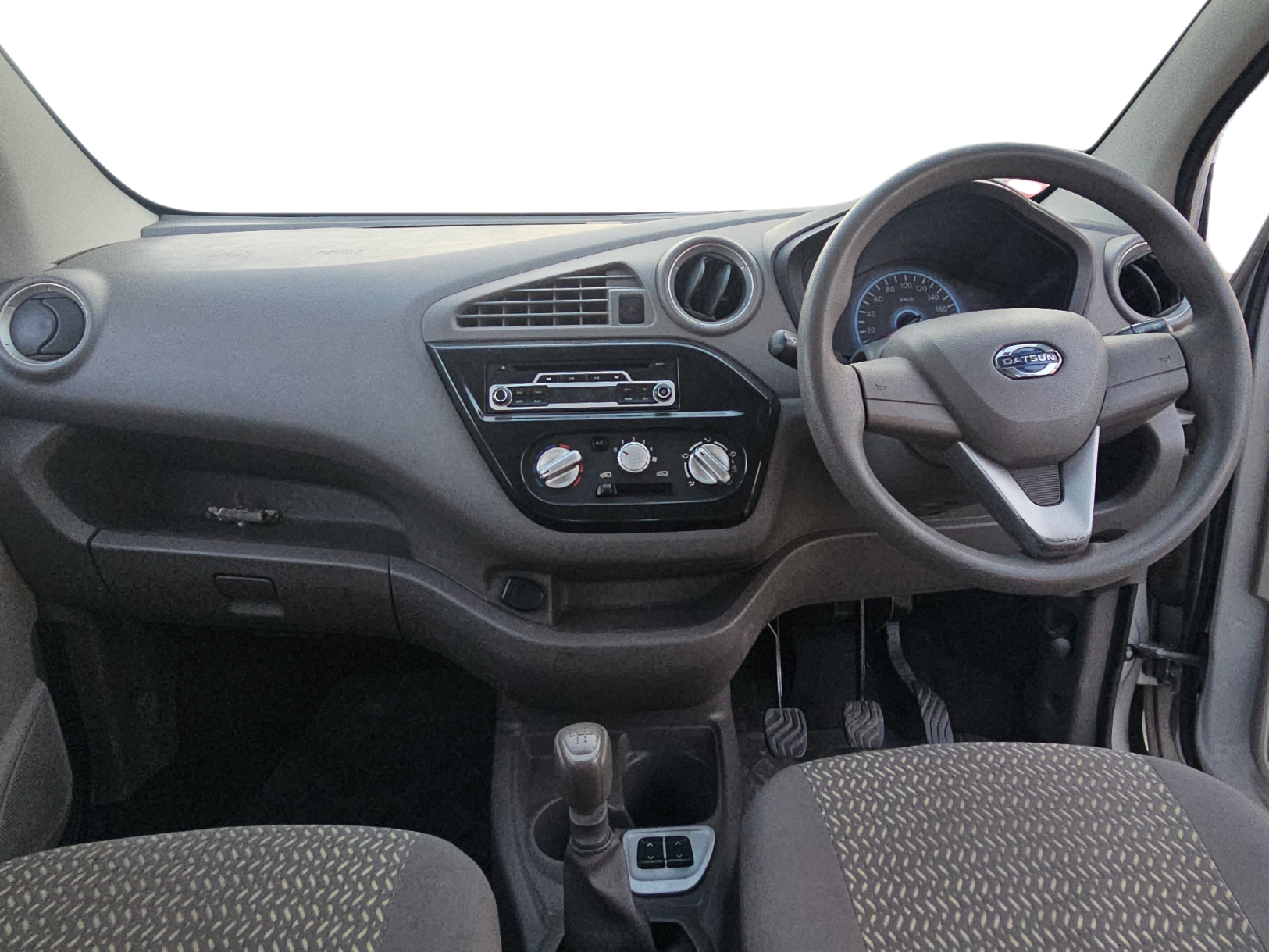 2017 Datsun Redi Go T (O), Petrol, Manual, 35,000 km, Dashboard