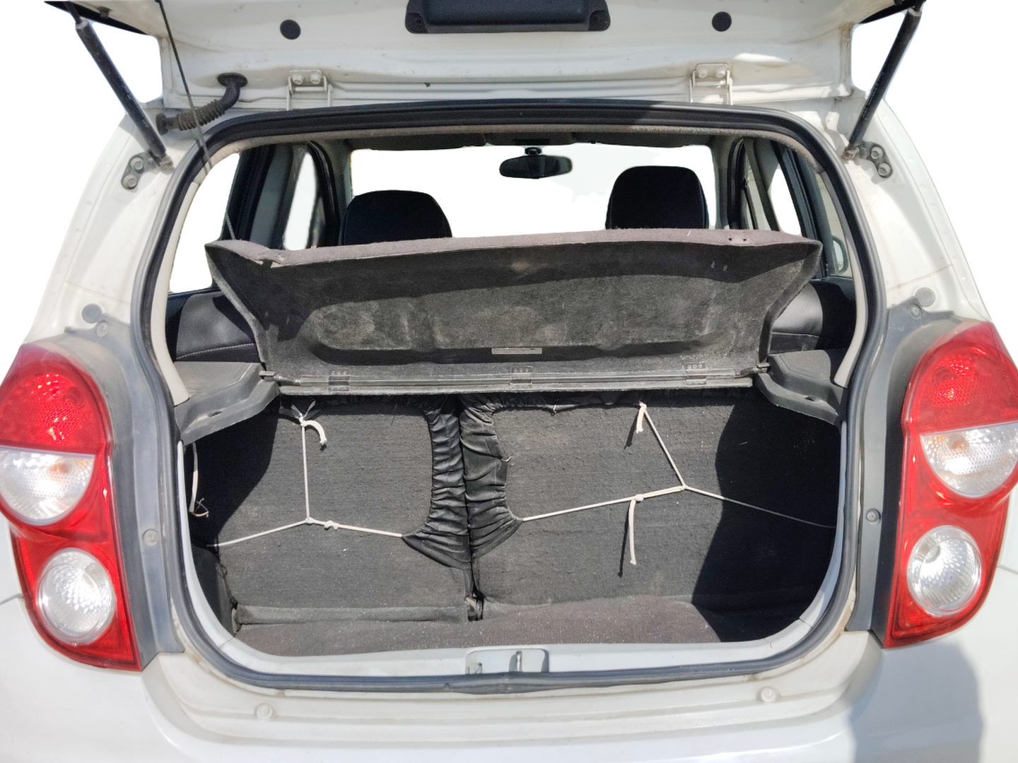 2015 Chevrolet Beat LS DIESEL, Diesel, Manual, 82,128 km, Boot Inside