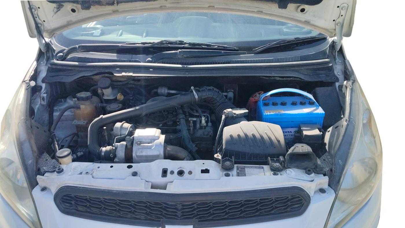2015 Chevrolet Beat LS DIESEL, Diesel, Manual, 82,128 km, Open Bonnet