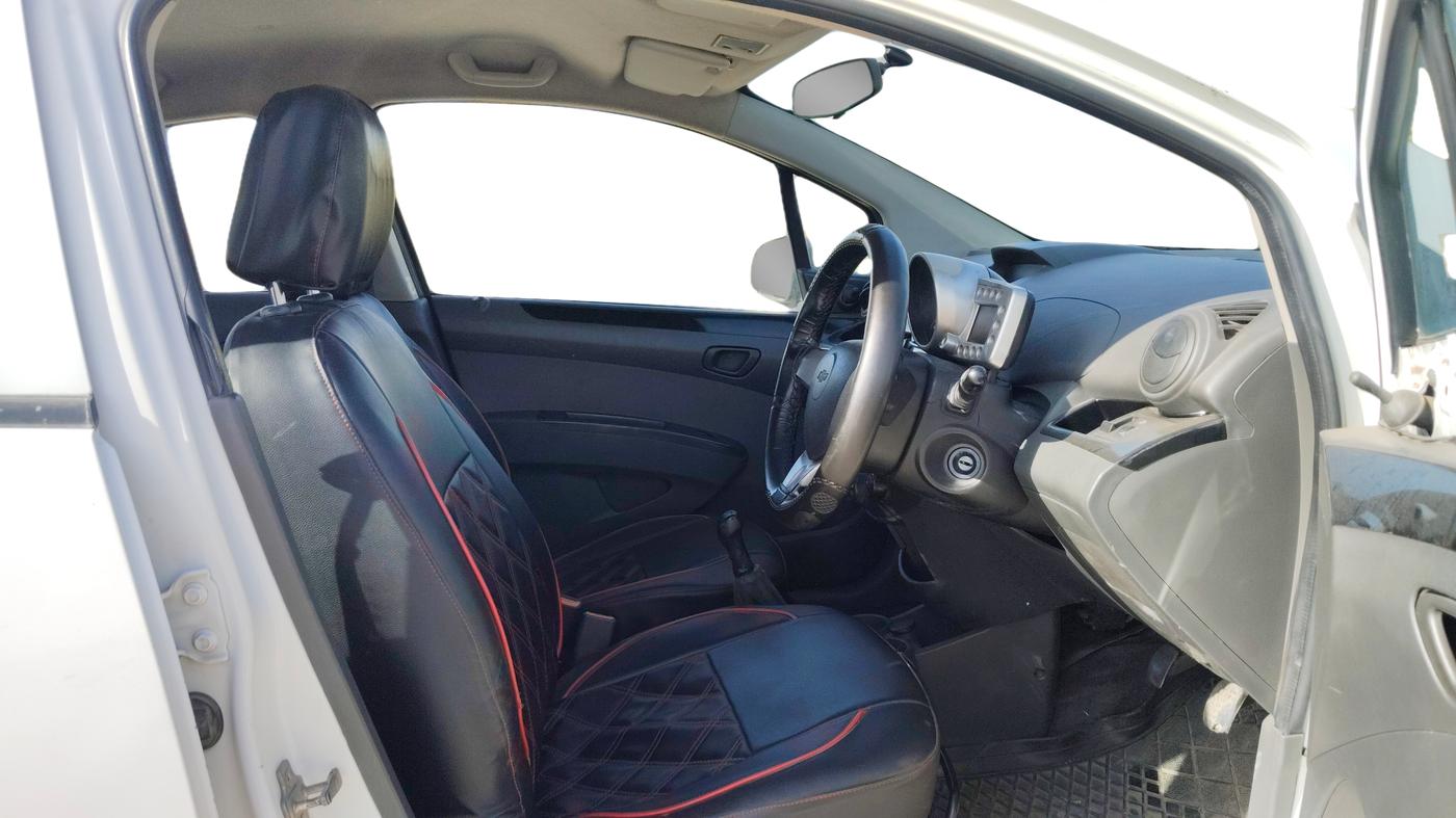 2015 Chevrolet Beat LS DIESEL, Diesel, Manual, 82,128 km, Right Side Front Door Cabin