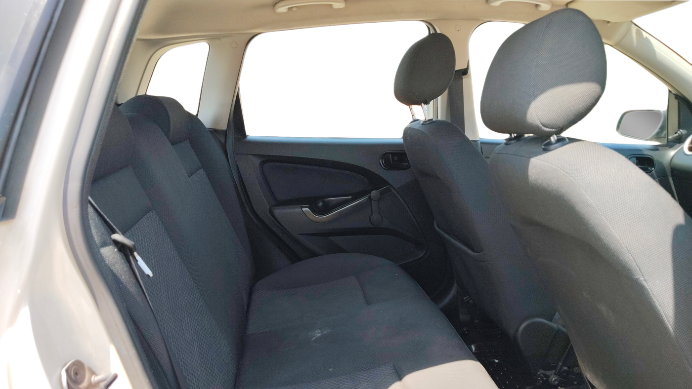 2013 Ford Figo EXI 1.2 PETROL, Petrol, Manual, 53,941 km, Right Side Rear Door Cabin
