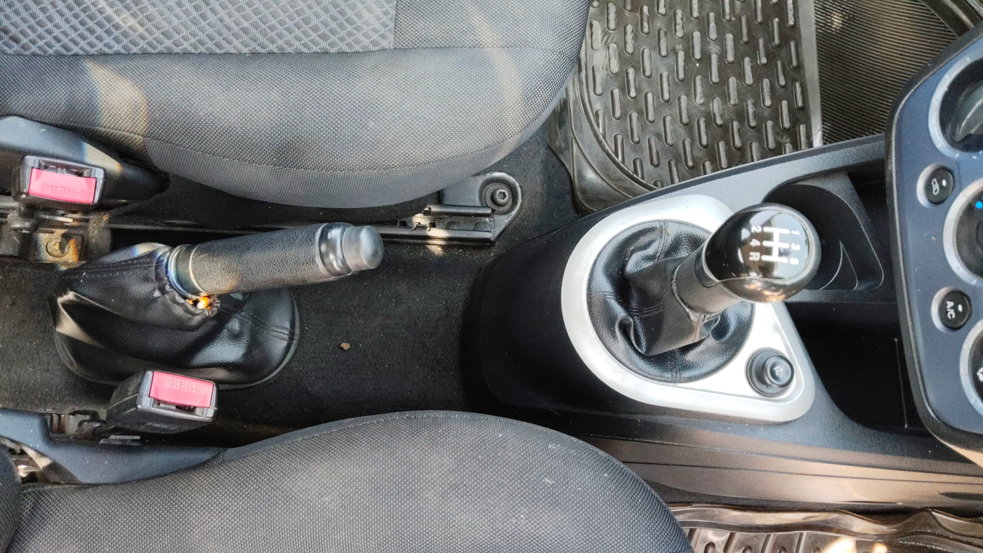 2013 Ford Figo EXI 1.2 PETROL, Petrol, Manual, 53,941 km, Gear Lever