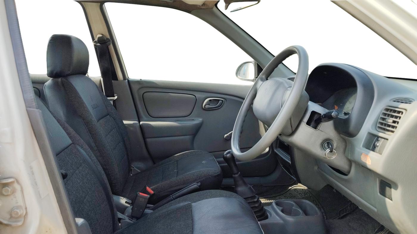 2005 Maruti Alto LX, Petrol, Manual, 1,01,664 km, Right Side Front Door Cabin