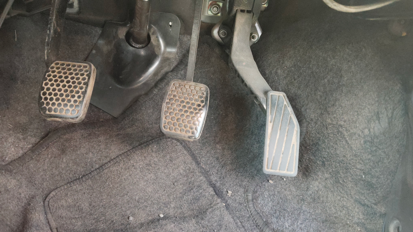 2017 Maruti Alto K10 VXI, Petrol, Manual, 67,260 km, Pedals