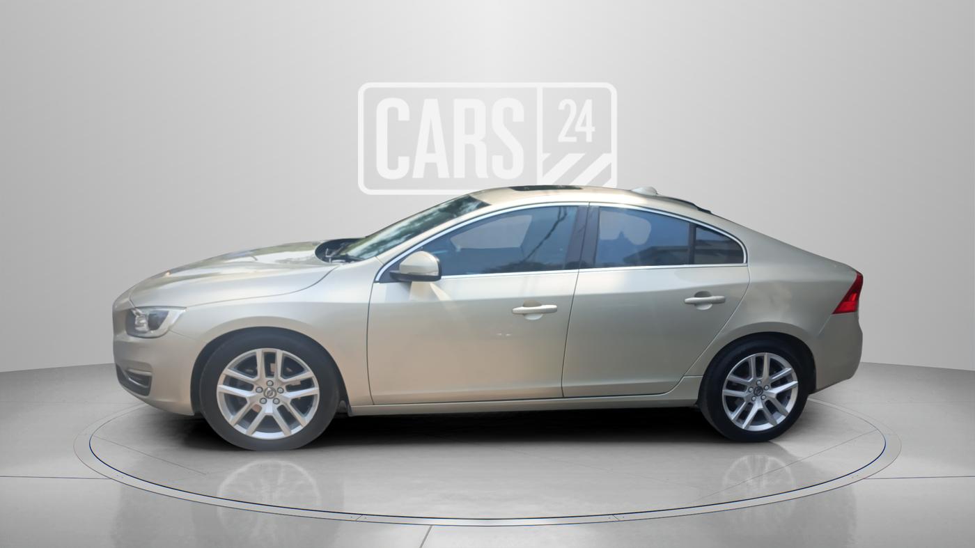 2017 Volvo S60 KINETIC D4, Diesel, Automatic, 91,020 km, Left Side
