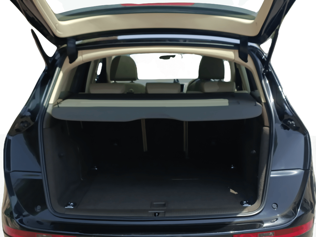 2016 Audi Q5 30 TDI PREMIUM PLUS, Diesel, Automatic, 76,079 km, Boot Inside