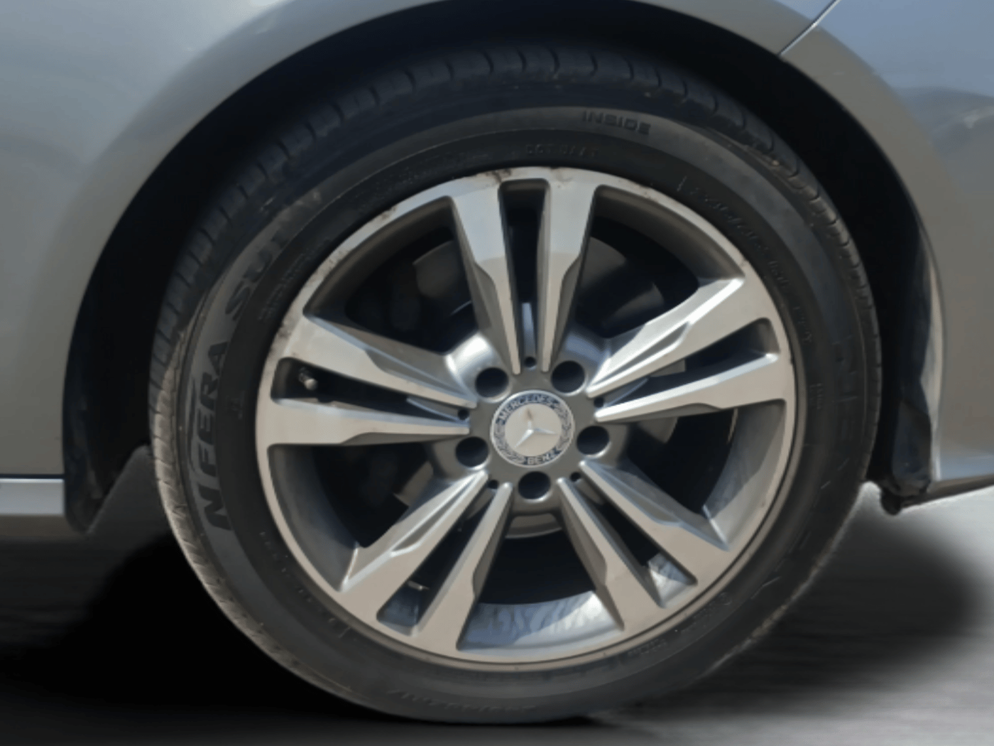 2015 Mercedes Benz E Class E 250 CDI AVANTGARDE, Diesel, Automatic, 58,500 km, Right Front Wheel