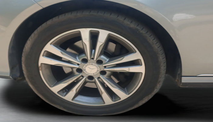 2015 Mercedes Benz E Class E 250 CDI AVANTGARDE, Diesel, Automatic, 58,500 km, Left Front Wheel