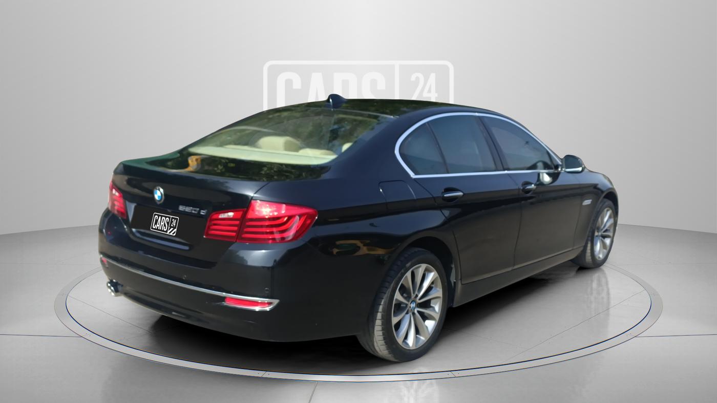 2016 BMW 5 Series 520D LUXURY LINE, Diesel, Automatic, 83,336 km, Right Back Diagonal
